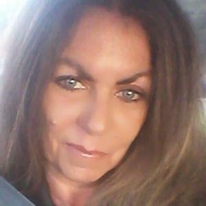 Meet your Posher, Pamela